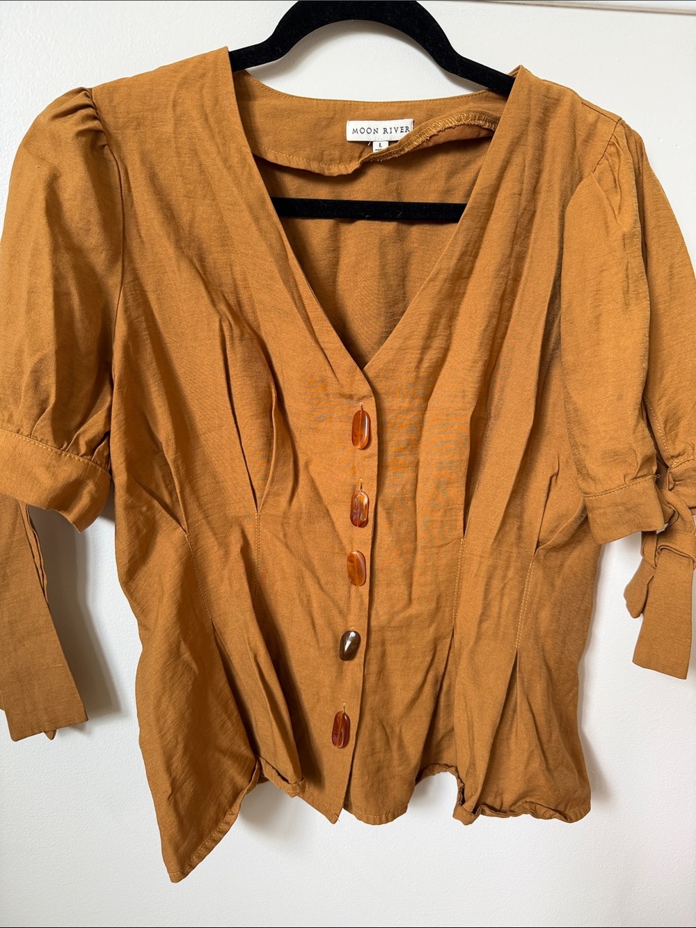 Moon River Mustard Brown Button-Front V-Neck Blouse